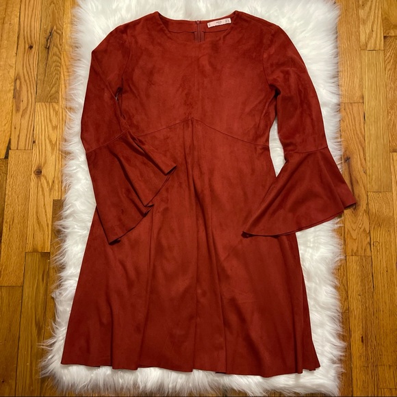 Mango Dresses & Skirts - Red Velvet Mango Dress